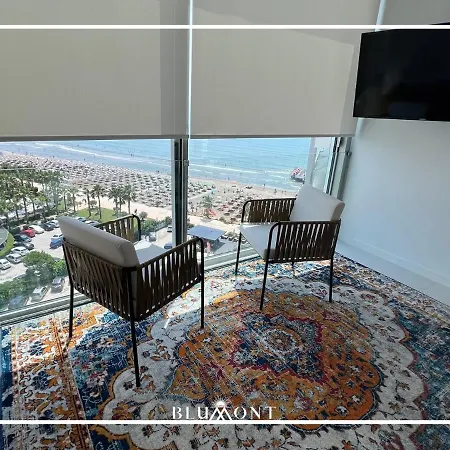 מלון Luxury Rooftop By Blumont Škalngur