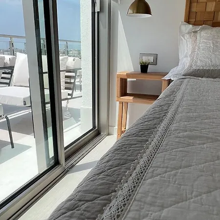 Luxury Rooftop By Blumont מלון