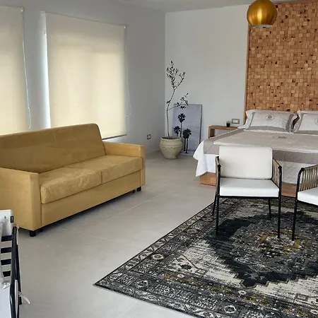 מלון Luxury Rooftop By Blumont Škalngur