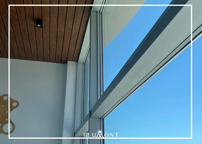 Luxury Rooftop Suites By Blumont Hotel Shkallnur