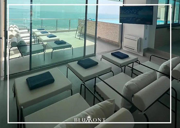 Luxury Rooftop Suites By Blumont Hotel Shkallnur