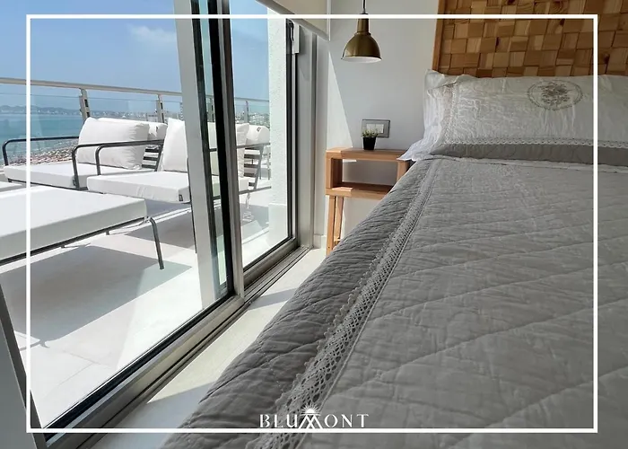 Hotel Luxury Rooftop Suites By Blumont Shkallnur