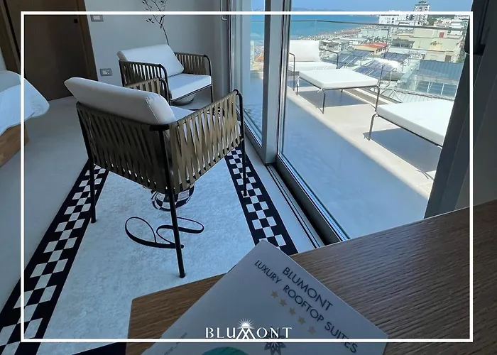 Luxury Rooftop Suites By Blumont Hotel