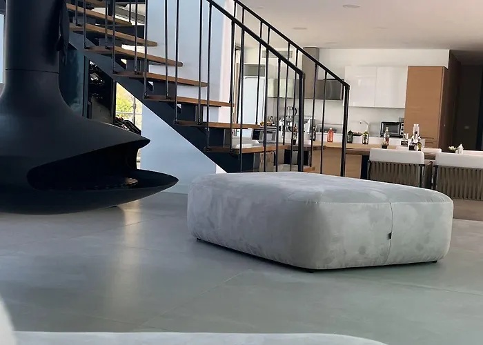 Hotel Luxury Rooftop Suites By Blumont Shkallnur